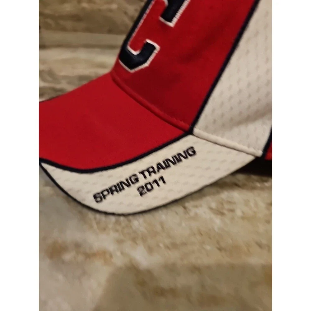 Cleveland Indians Spring Training 2011 Strap Back Baseball Cap And PIN. 3D logo